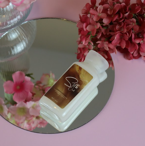 لوشن مرطب للجسم - برائحة المسك والعود